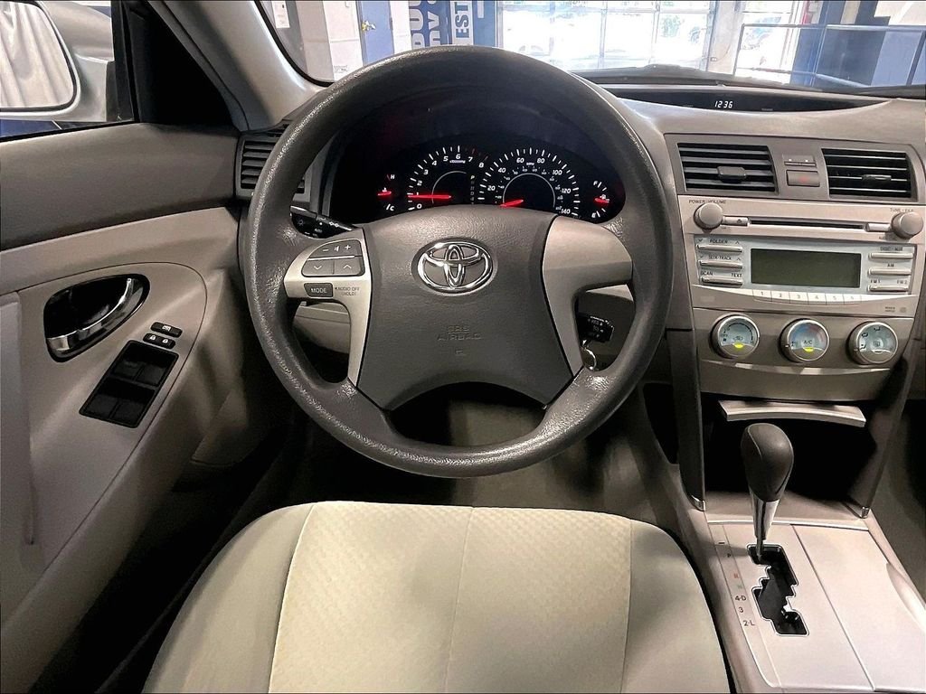Used 2007 Gray Toyota Base CE image 17