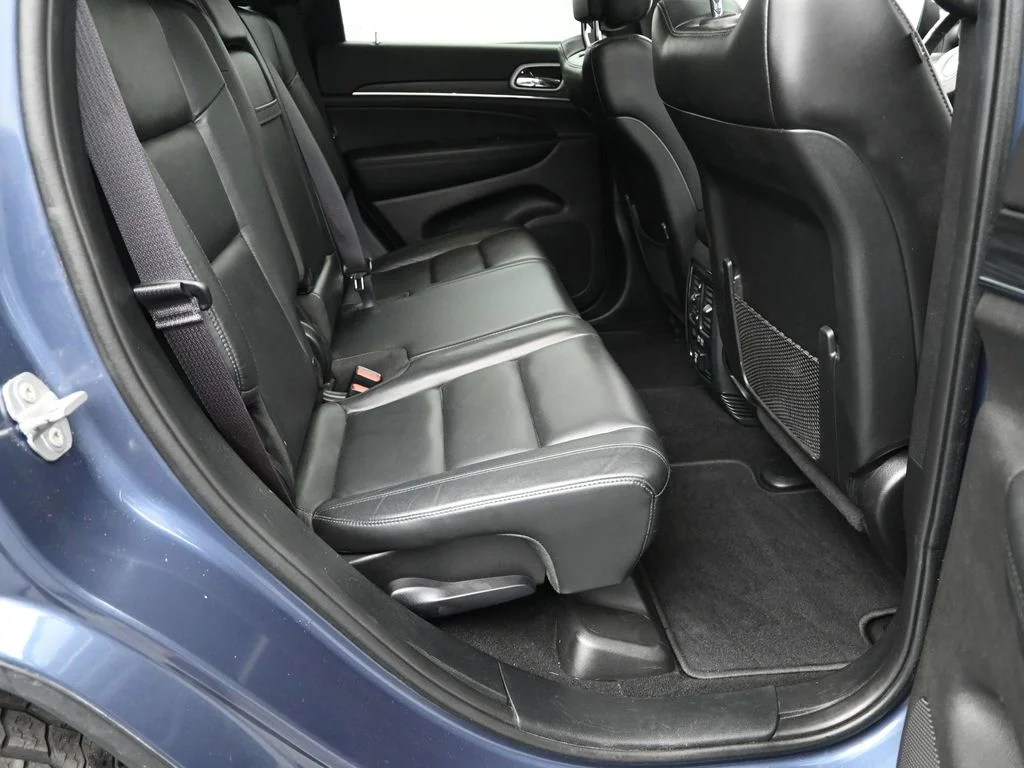 Used 2020 Blue Jeep Limited image 10