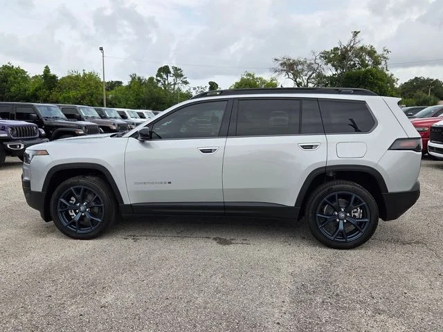 New 2026 Silver Zynith Clear-Coat Exterior Paint Jeep  image 5
