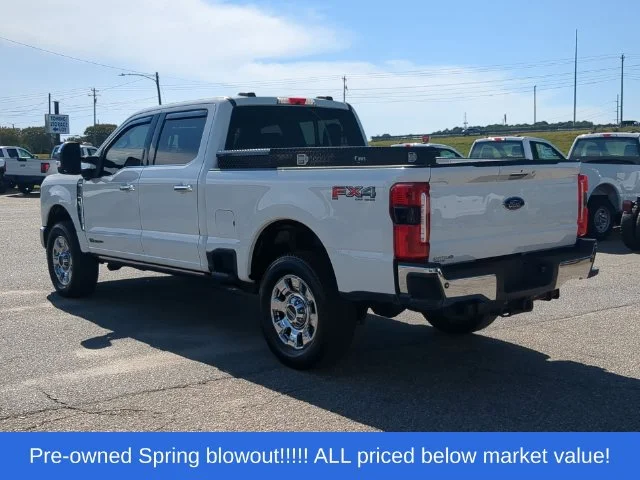 Used 2024 White Ford Lariat image 11