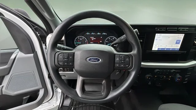Used 2023 White Ford XL image 12