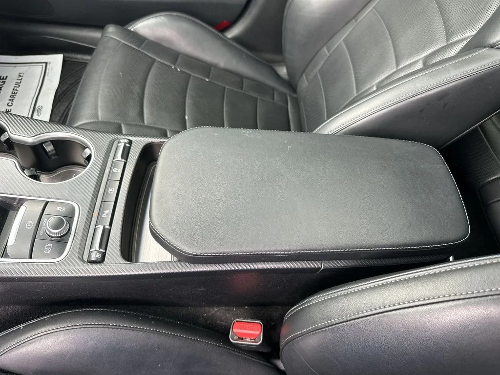 Used 2022 Black Kia GT2 image 27