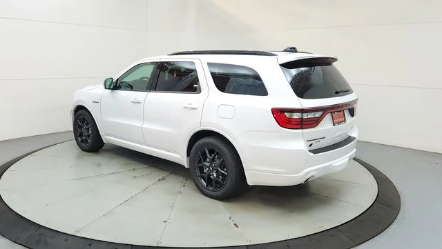 New 2026 White Knuckle Clear-Coat Exterior Paint Dodge GT Plus HEMI V8 image 7