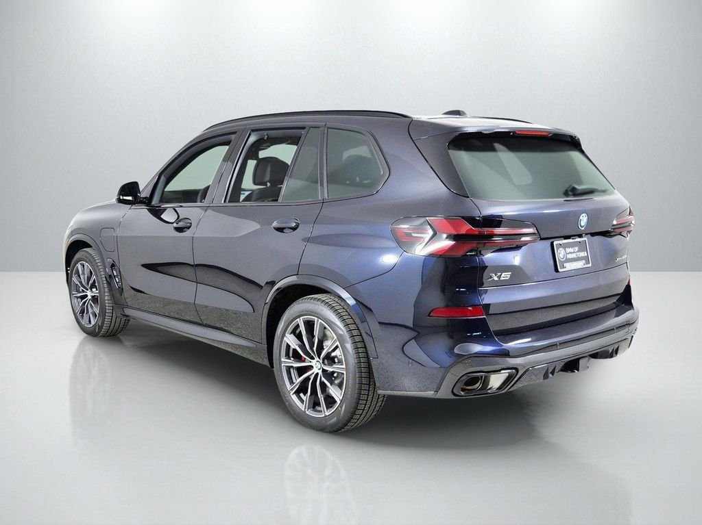 Used 2026 Carbon Black Metallic BMW xDrive50e image 15