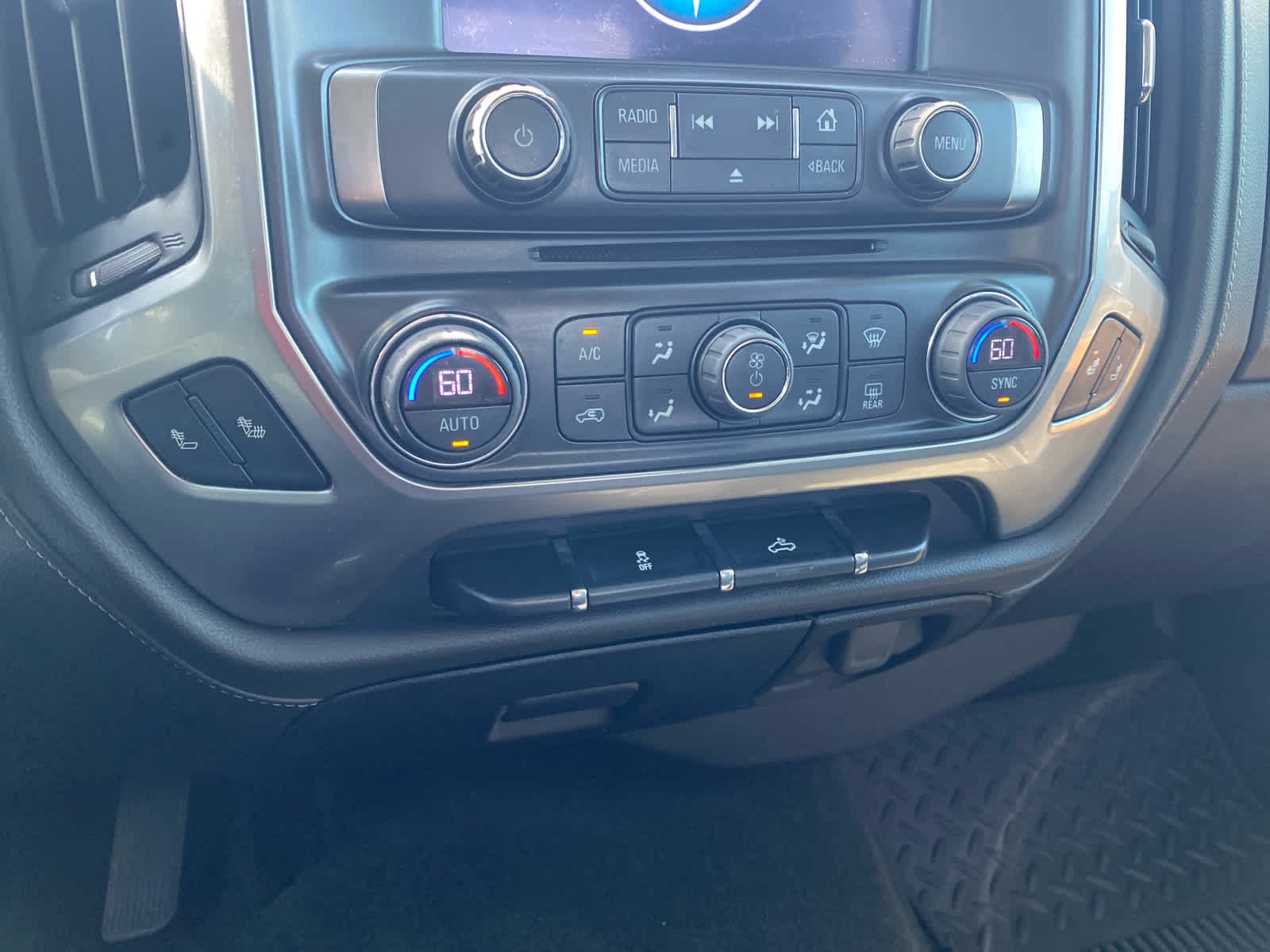 Used 2017 GRAPHITE METALLIC Chevrolet LTZ image 18