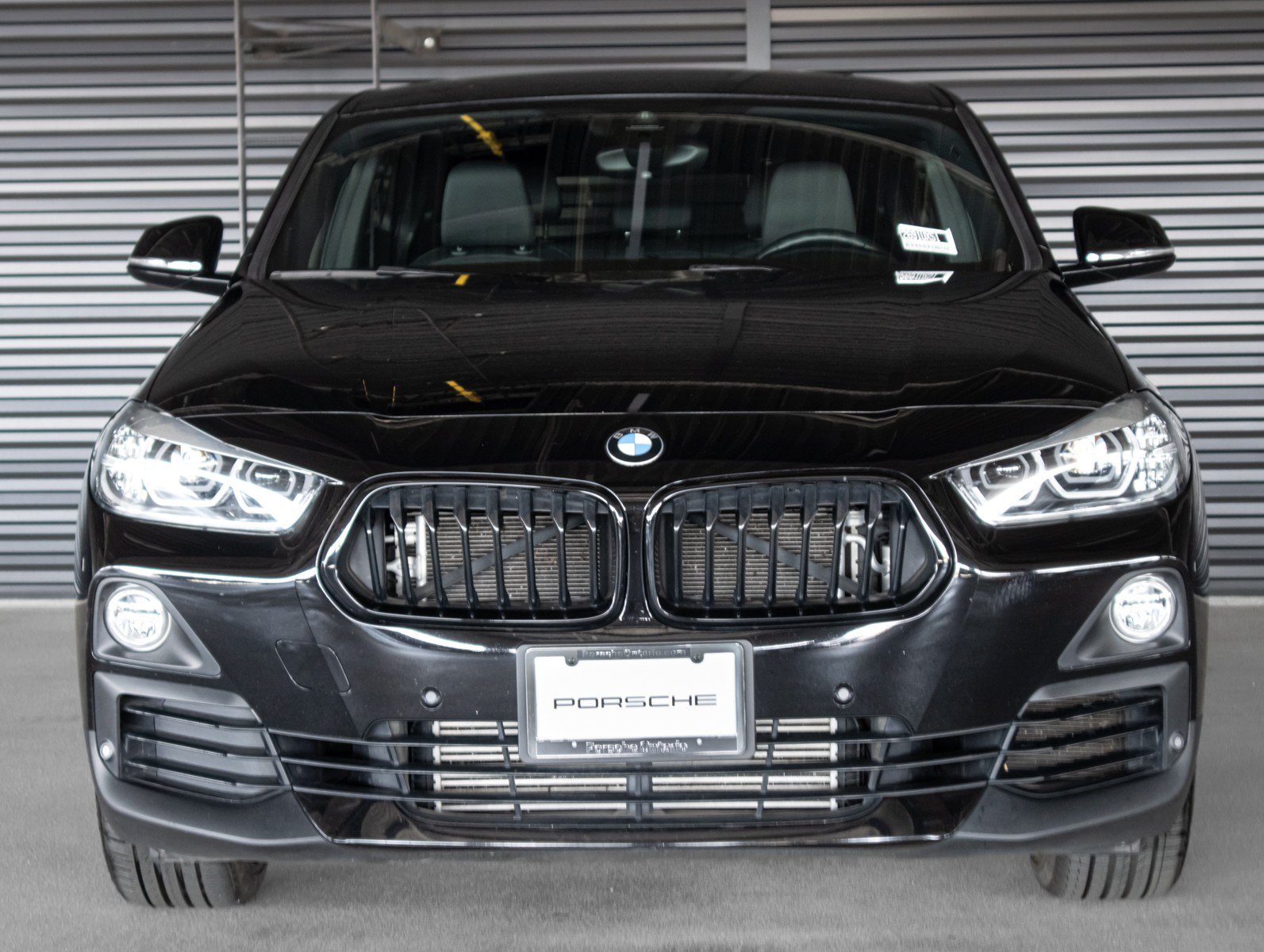 Used 2020 Jet Black BMW sDrive28i image 11