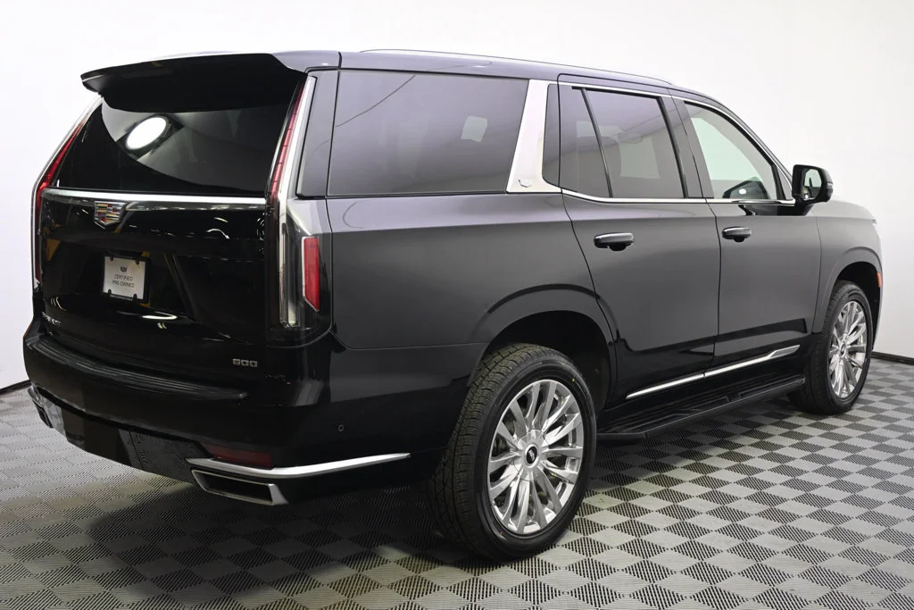 Used 2023 BLACK RAVEN Cadillac 4WD Premium Luxury image 7