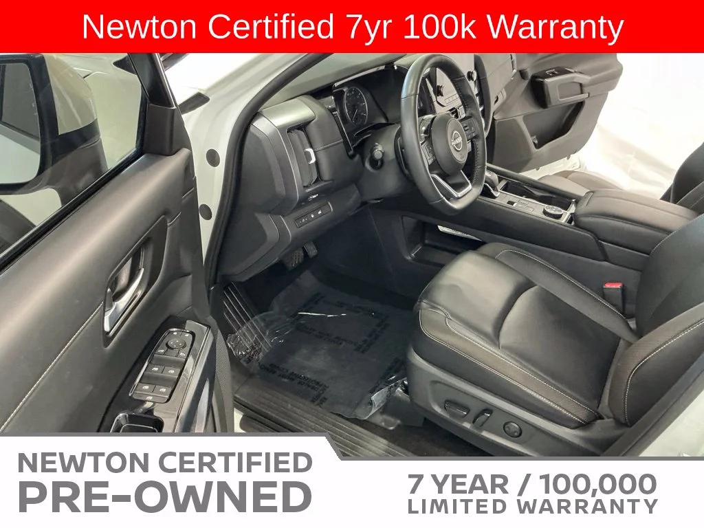 Certified Used 2024 Pearl White Nissan SL image 7