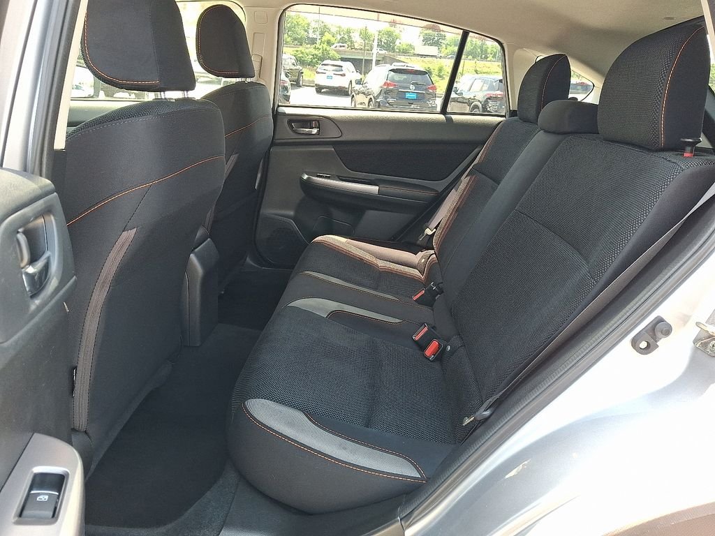 Used 2016 Silver Subaru 2.0i Premium image 11