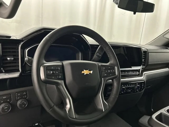 2026 Chevrolet Silverado 1500 LT - Photo 8