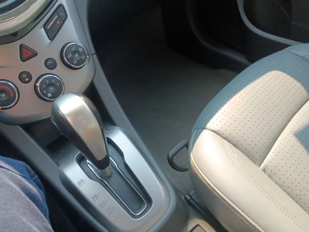 Used 2017 Mosaic Black Metallic Chevrolet Premier image 24