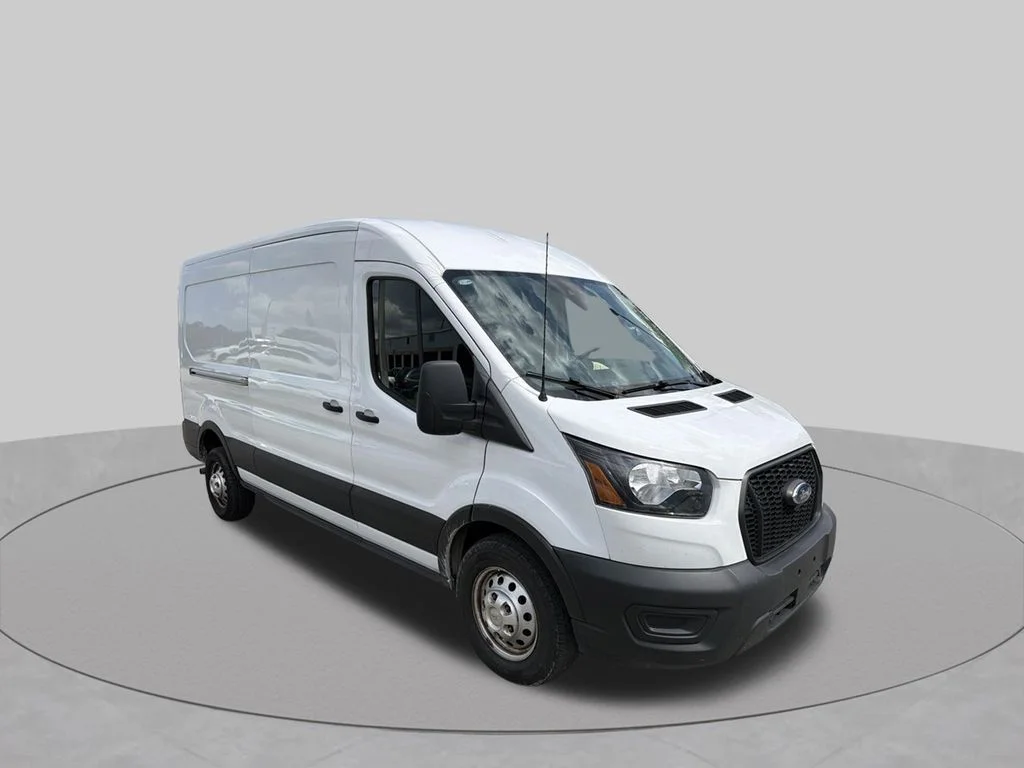 Used 2023 White Ford Base image 3