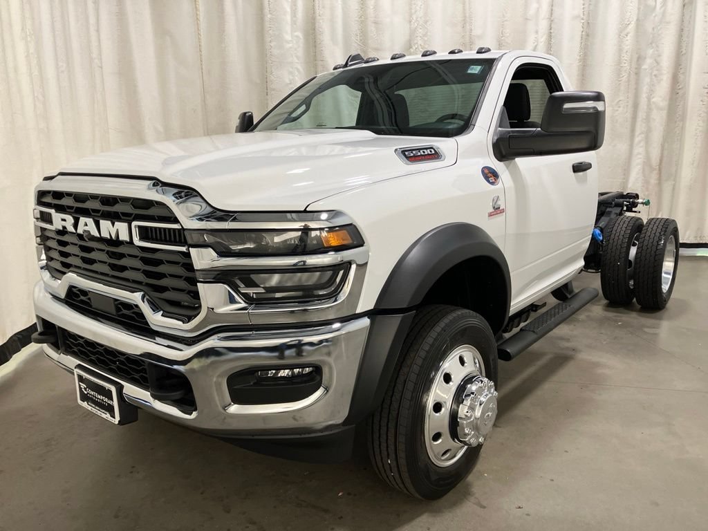New 2026 Bright White Clearcoat RAM Tradesman image 17
