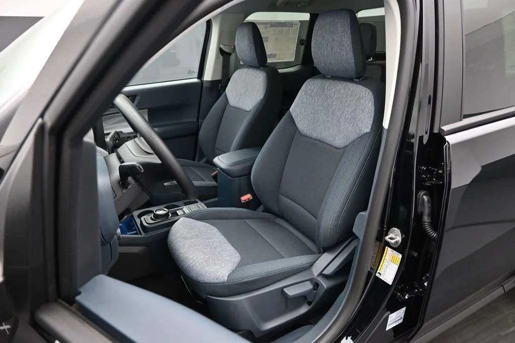 New 2026 Shadow Black Ford XLT image 8