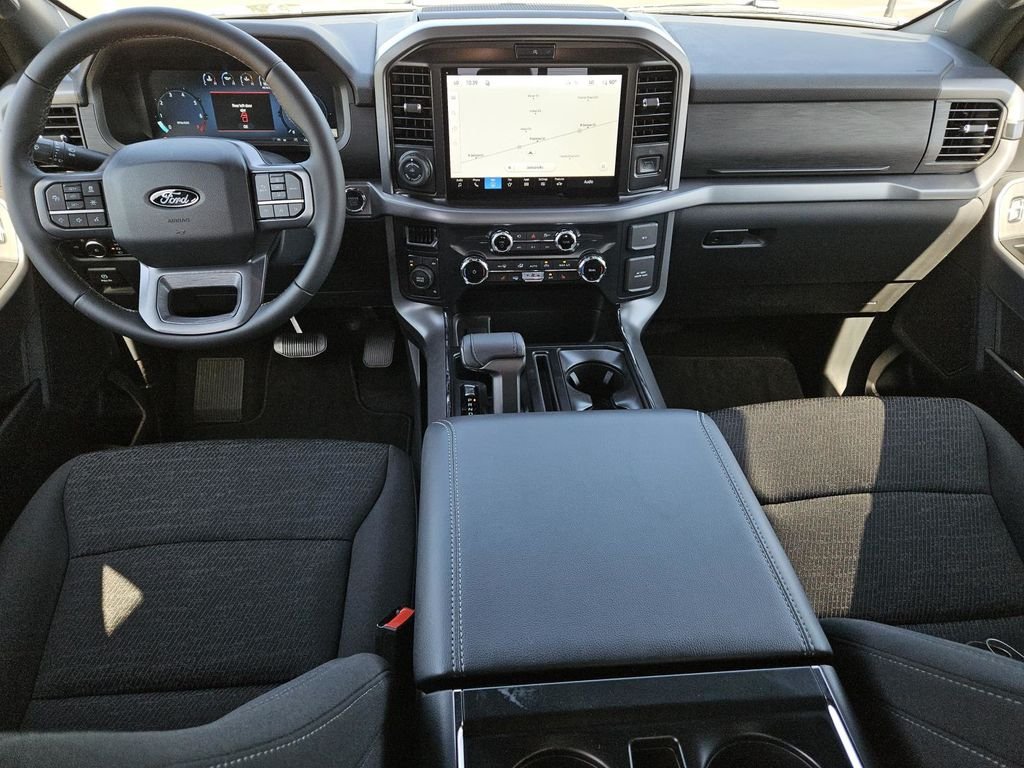 New 2026 Carbonized Gray Metallic Ford XLT image 23