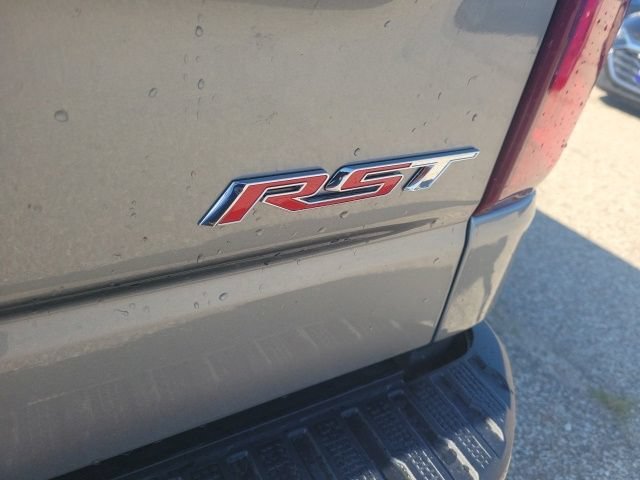 New 2026 Sterling Gray Metallic Chevrolet RST image 29