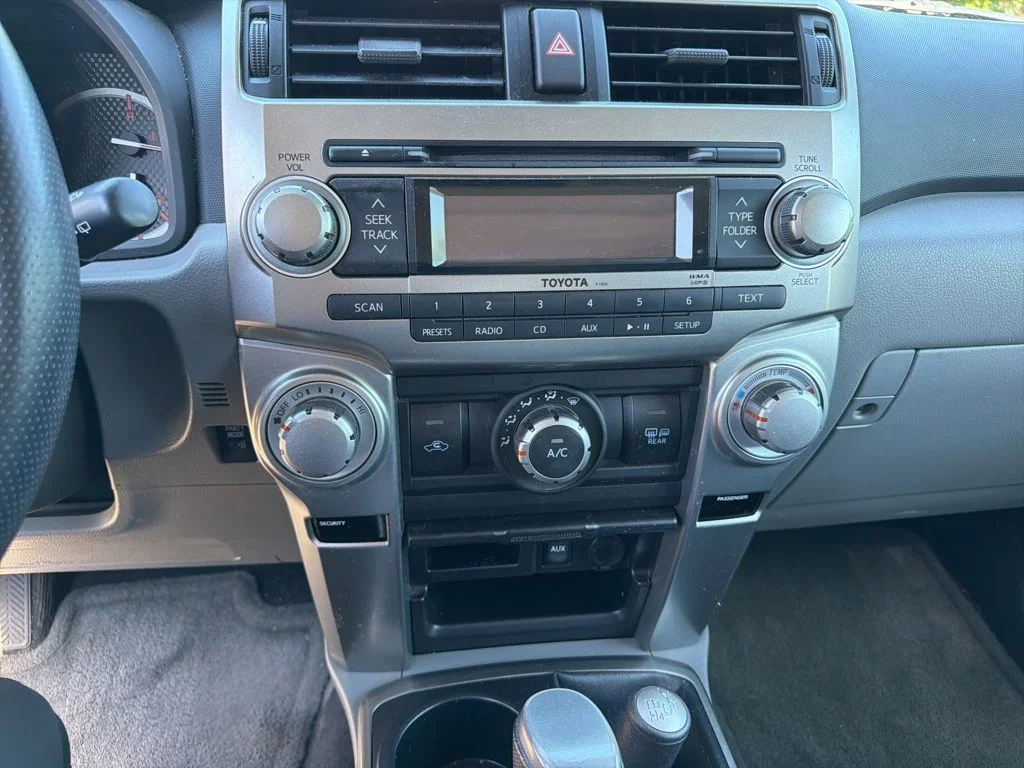 Used 2010 Red Toyota Trail image 13