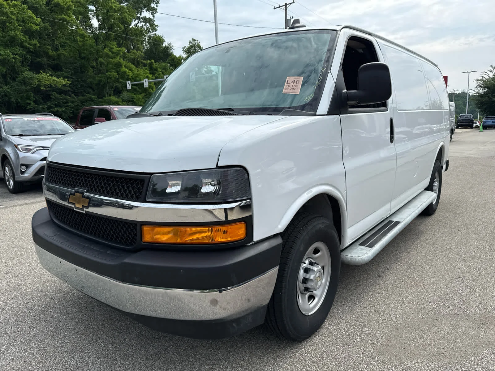 Certified Used 2025 Summit White Chevrolet  image 3