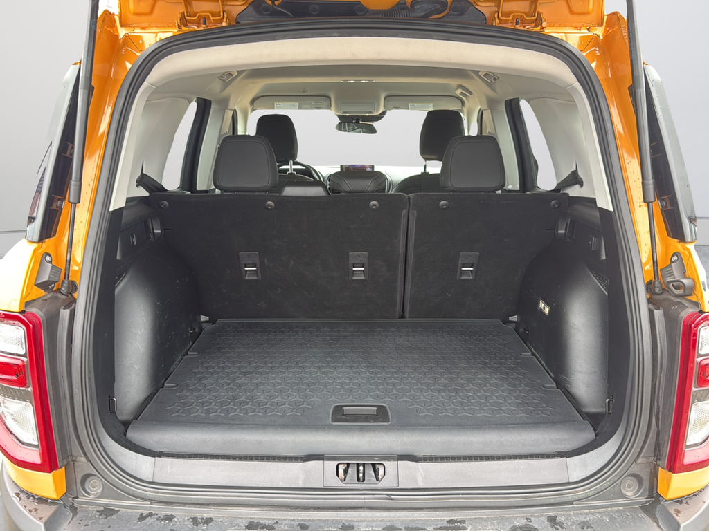 Used 2022 Orange Ford Big Bend image 11