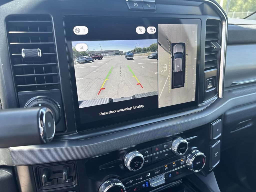 2026 Ford F-350 Super Duty Platinum - Photo 19
