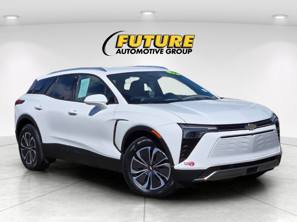 Used 2024 White Chevrolet LT image 1