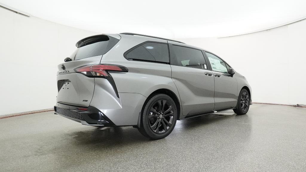 New 2026 Heavy Metal Toyota XSE image 28