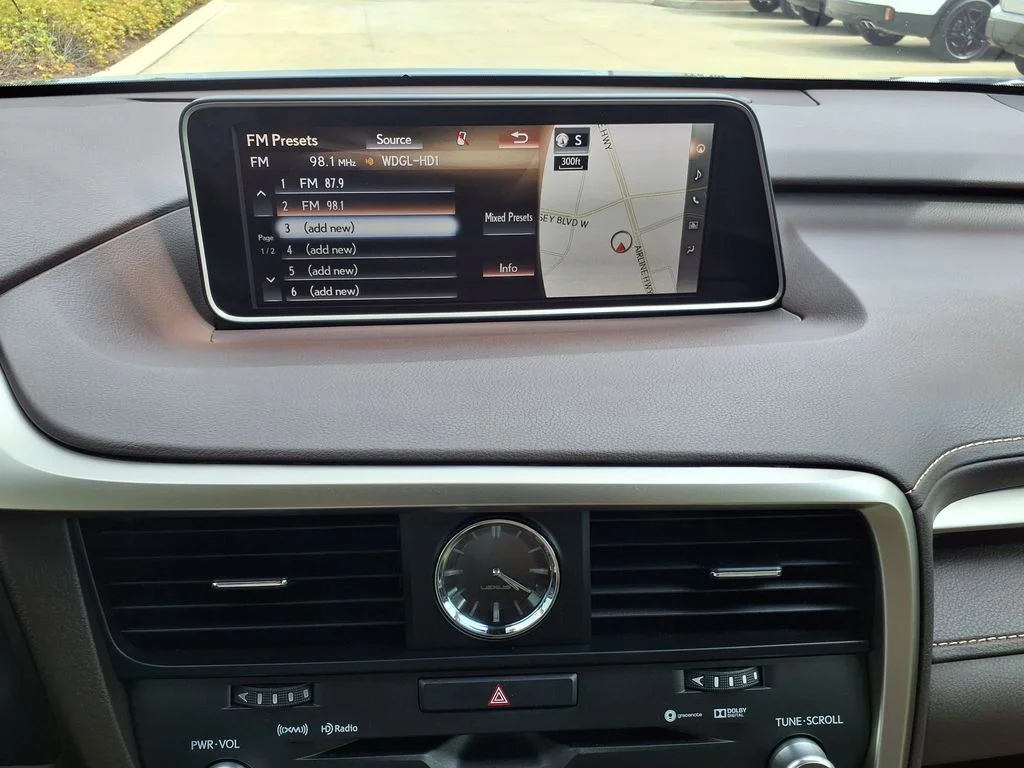Used 2019 Gray Lexus 450h image 30
