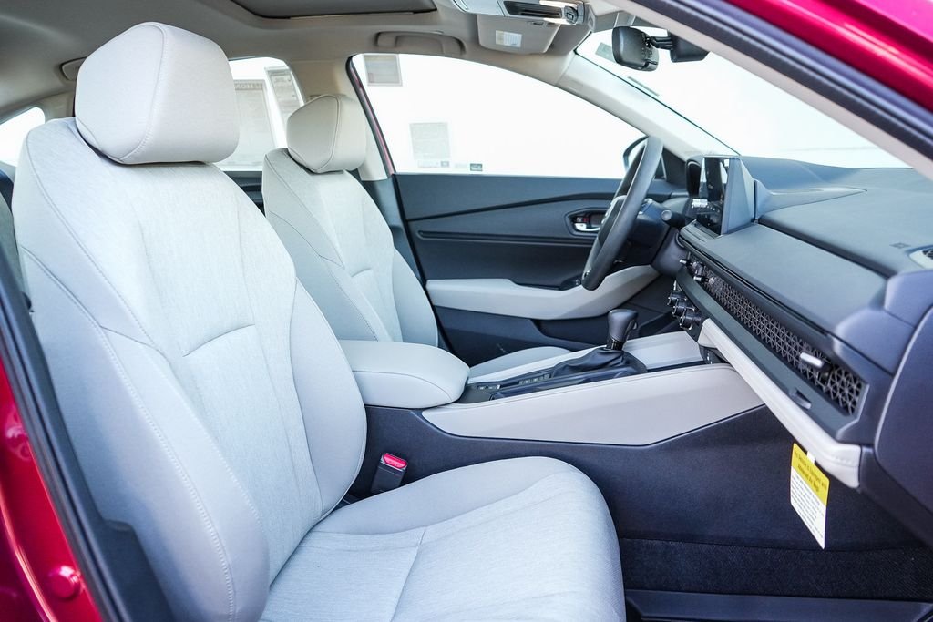 New 2026 Radiant Red Metallic Honda SE image 19