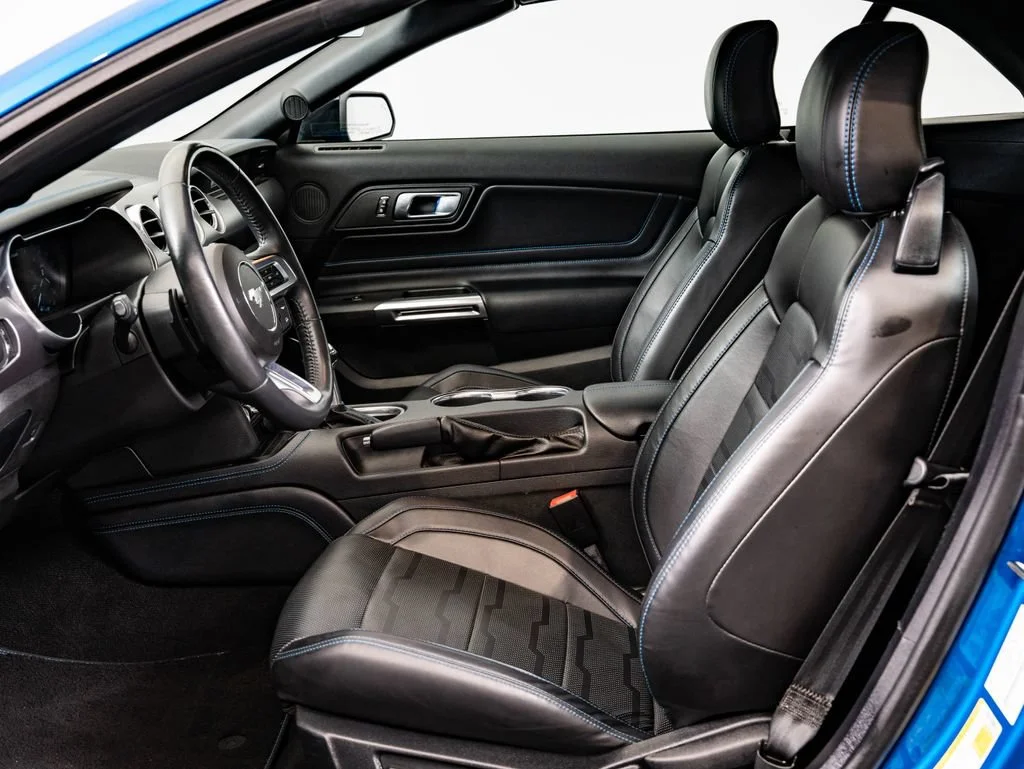 Used 2021 Velocity Blue Metallic Ford GT Premium image 29