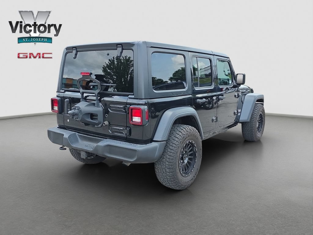 Used 2018 Black Jeep Sport S 4x4 image 18