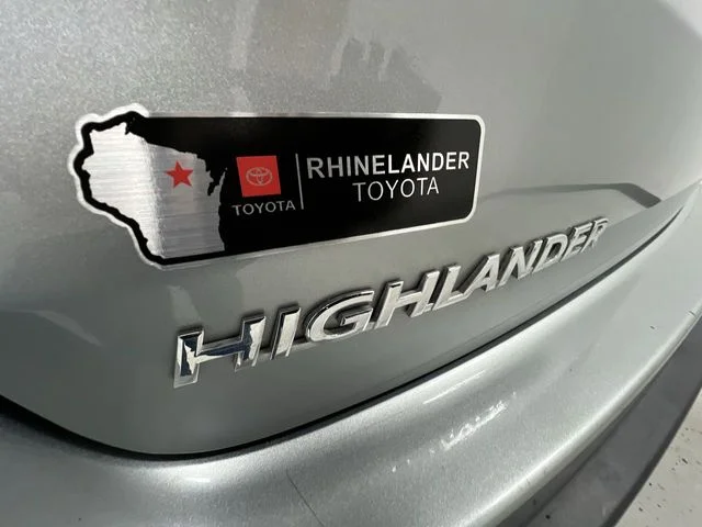 Certified Used 2017 Silver Toyota SE image 33