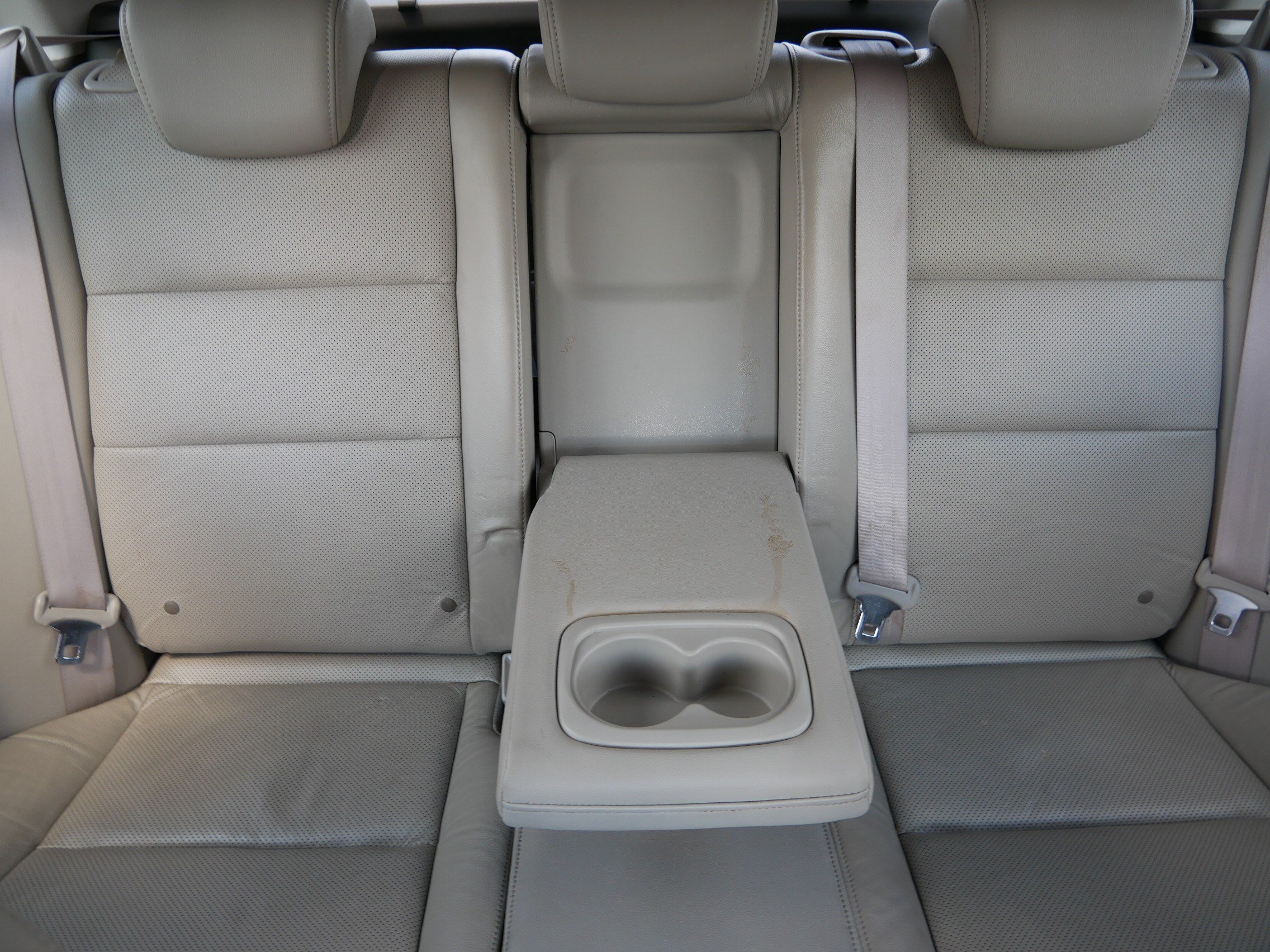 Used 2010 Basque Red Pearl Acura Tech Pkg image 13