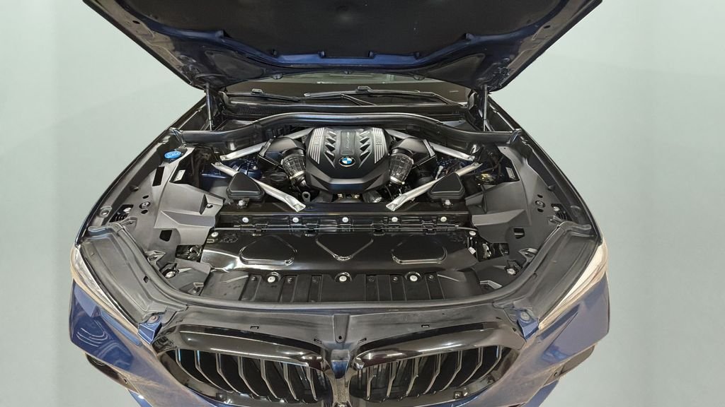 Used 2021 Blue BMW M50i image 55