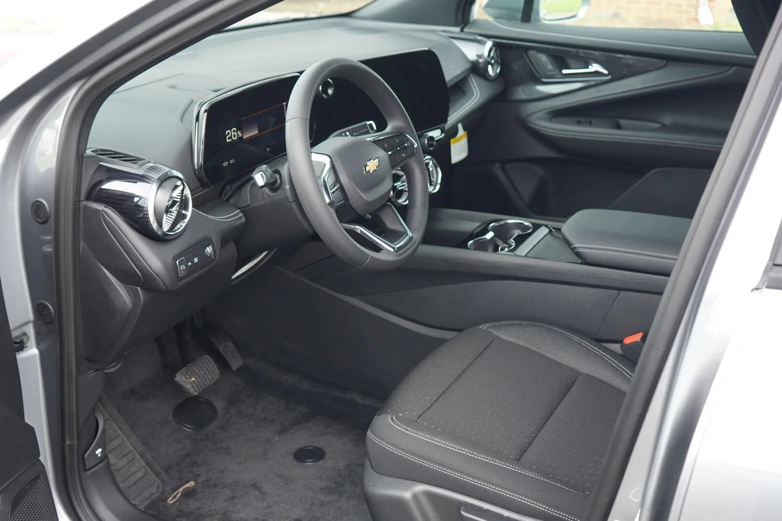 New 2025 Sterling Gray Metallic Chevrolet LT image 23