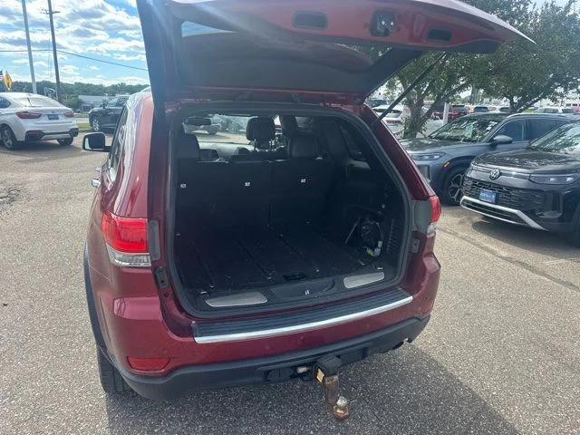 Used 2015 Red Jeep Limited image 13