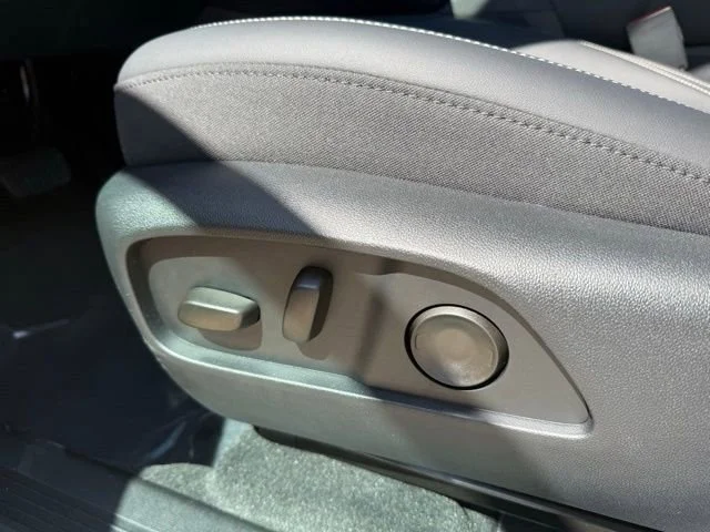 2026 GMC Terrain Elevation - Photo 14