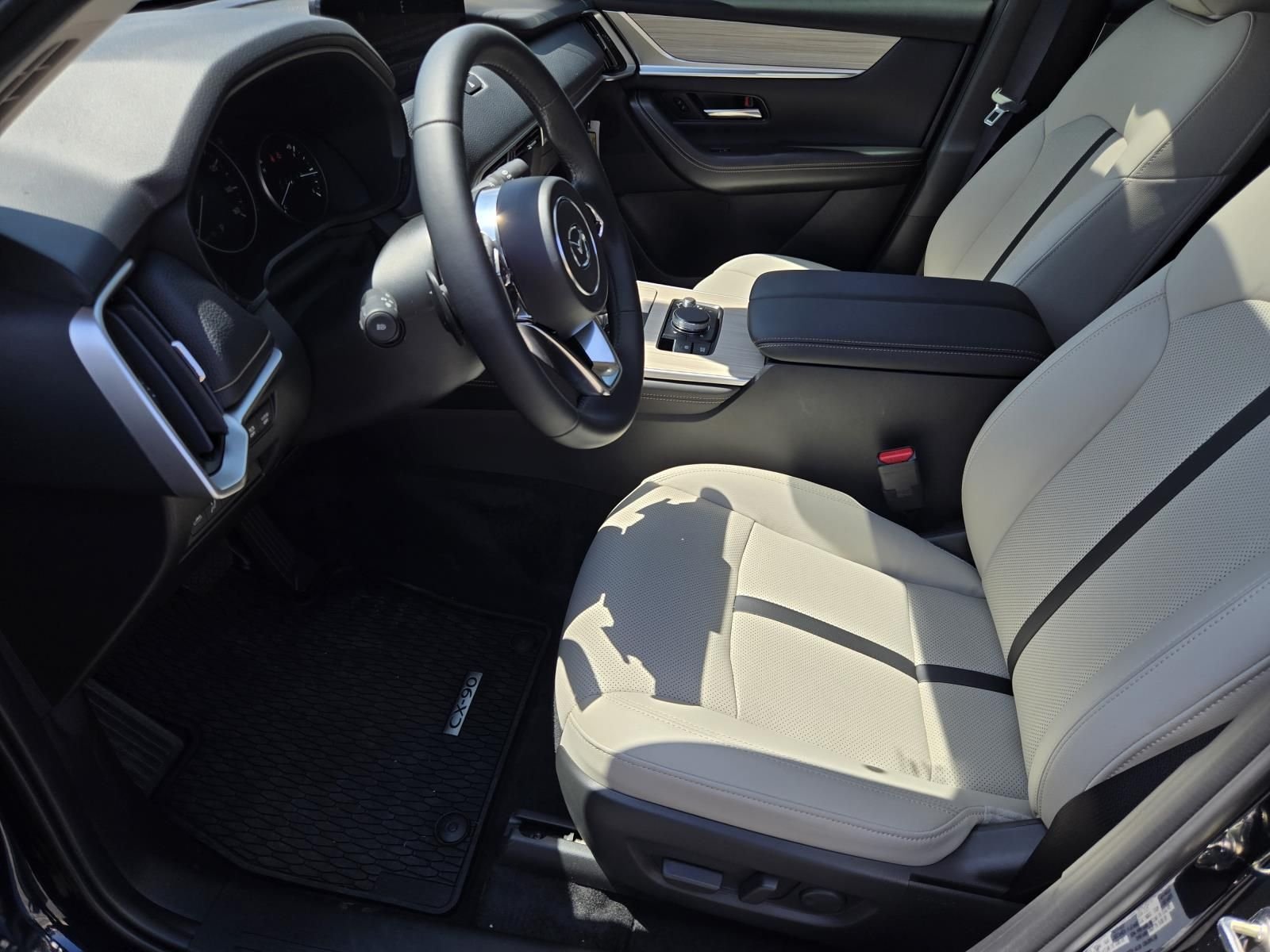 2026 Mazda CX-90 Preferred Package - Photo 15