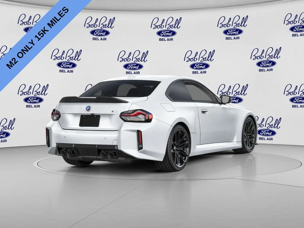 Used 2024 Alpine White BMW Base image 2