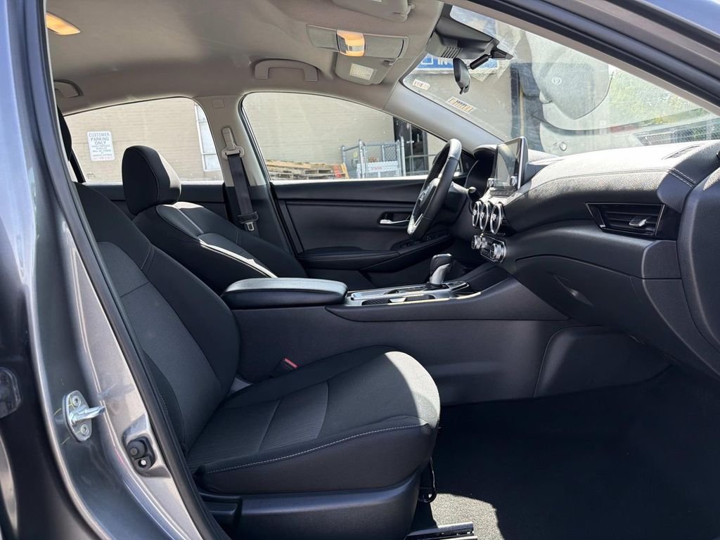 Used 2024 Gray Nissan SV image 17