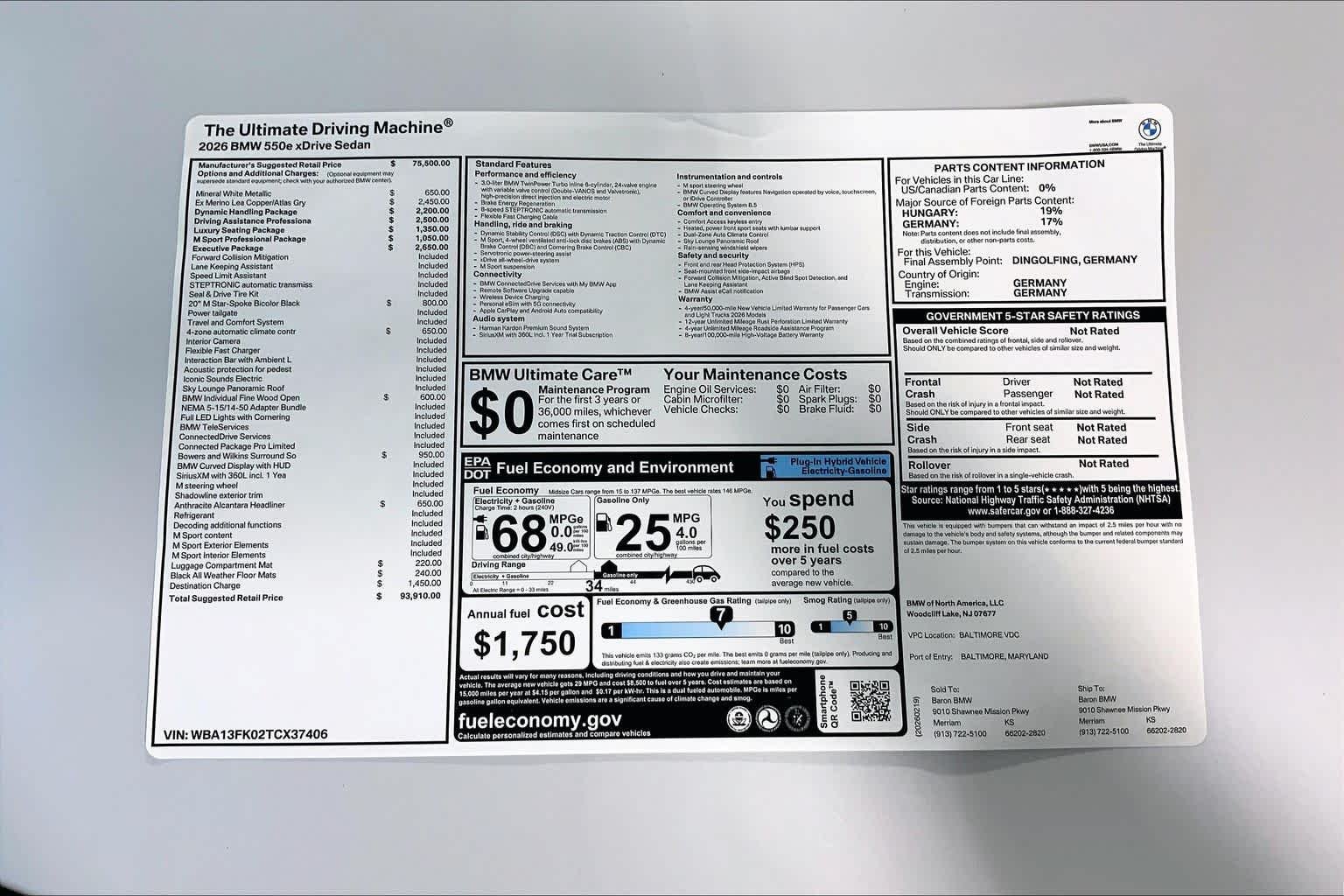 New 2026 Mineral White Metallic BMW 550e xDrive image 22