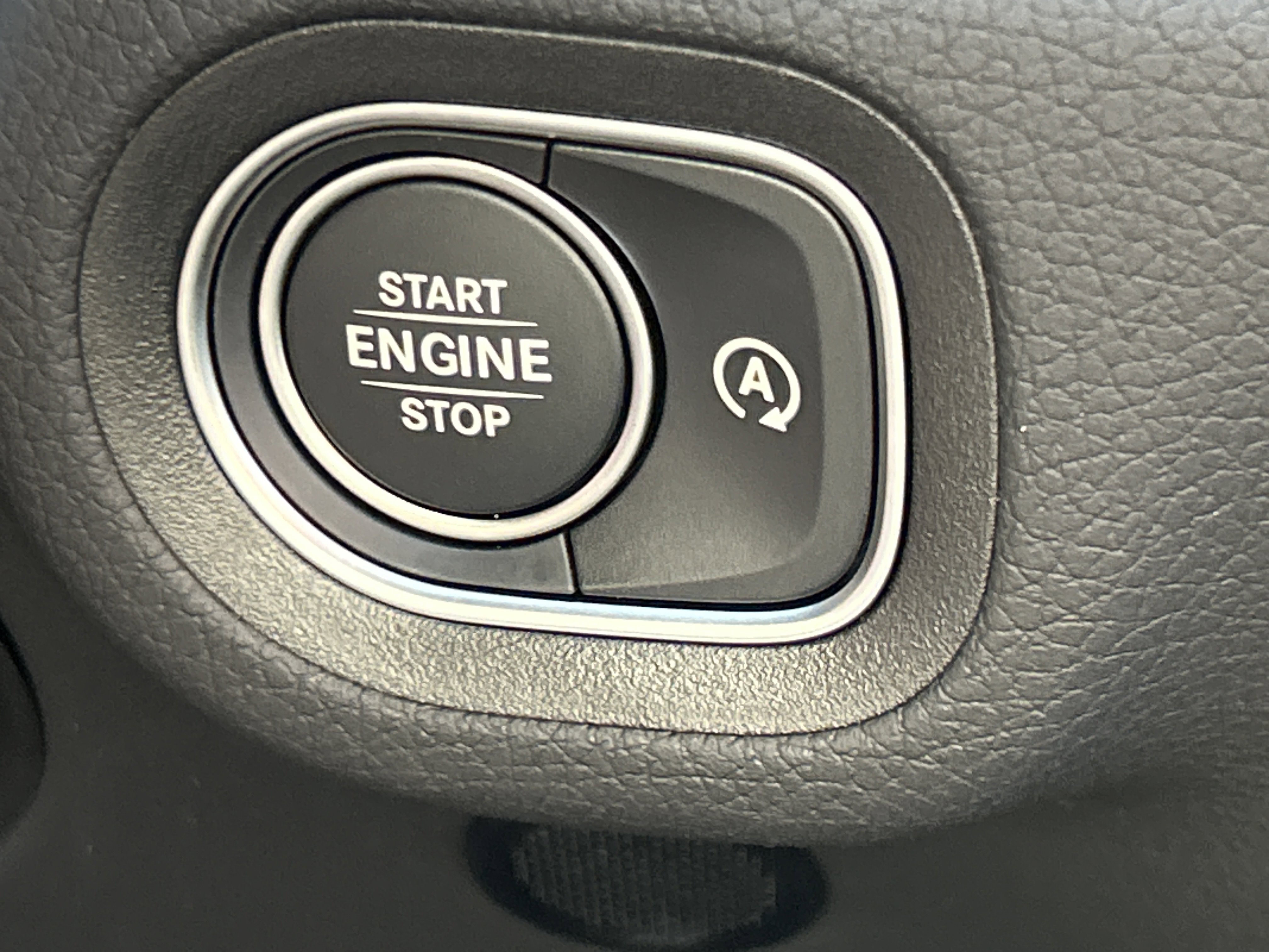 New 2026 Black Mercedes-Benz GLE 450 4MATIC® SUV image 27