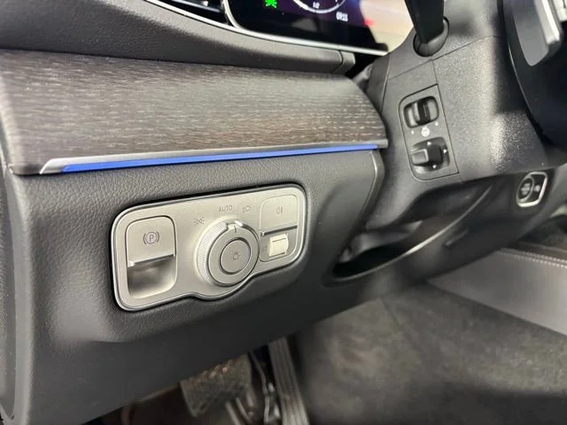 New 2026 MANUFAKTUR Silicon Grey Mercedes-Benz GLE 350 image 68