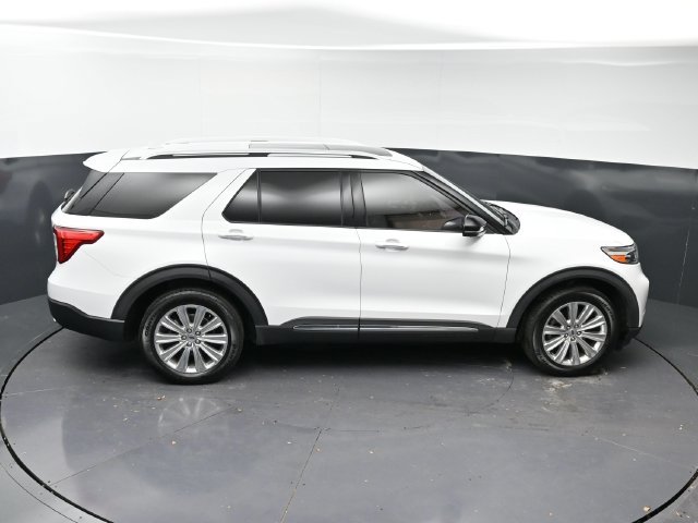 Used 2020 Oxford White Ford Limited image 40