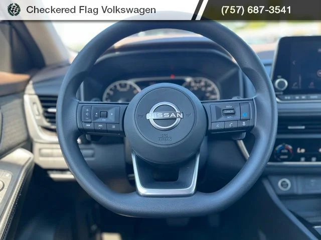 Used 2023 Caspian Blue Metallic Nissan SV image 33