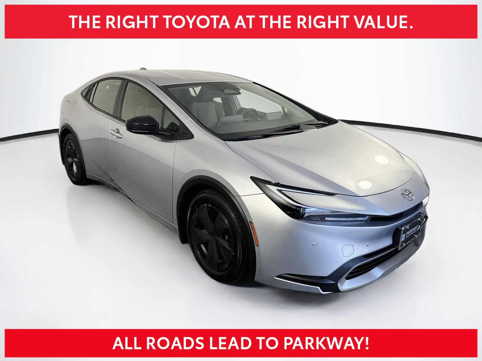 Used 2023 Silver Toyota SE image 1