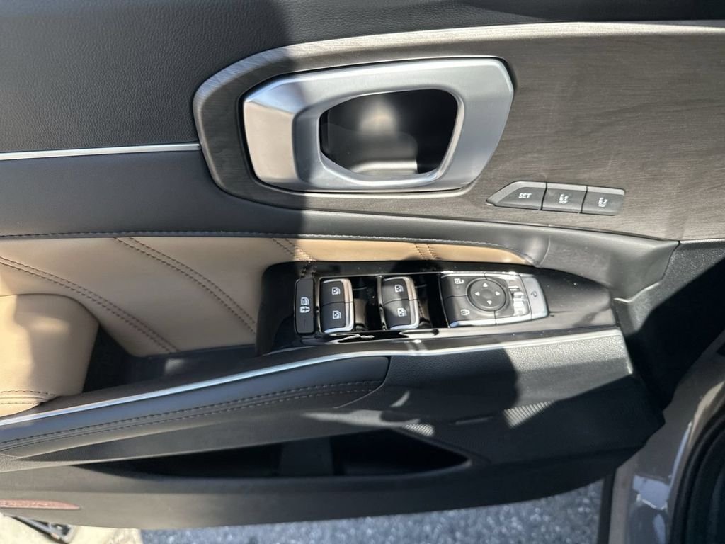 New 2026 Road Rider Brown Kia X-Line SX Prestige AWD image 5