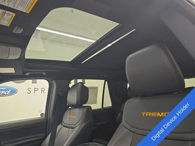 New 2027 Star White Metallic Tri-Coat Ford Tremor® image 31