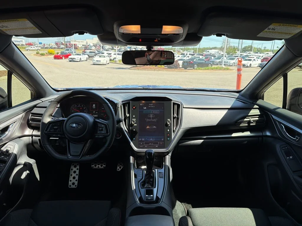 Used 2022 Blue Subaru Premium image 27