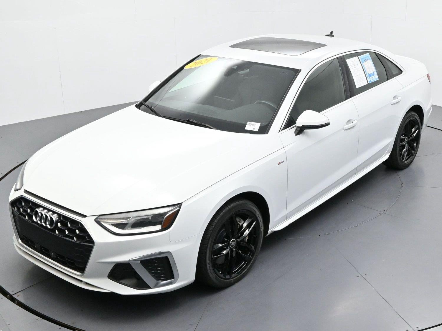 Used 2021 Glacier White Metallic Audi S line Premium image 33