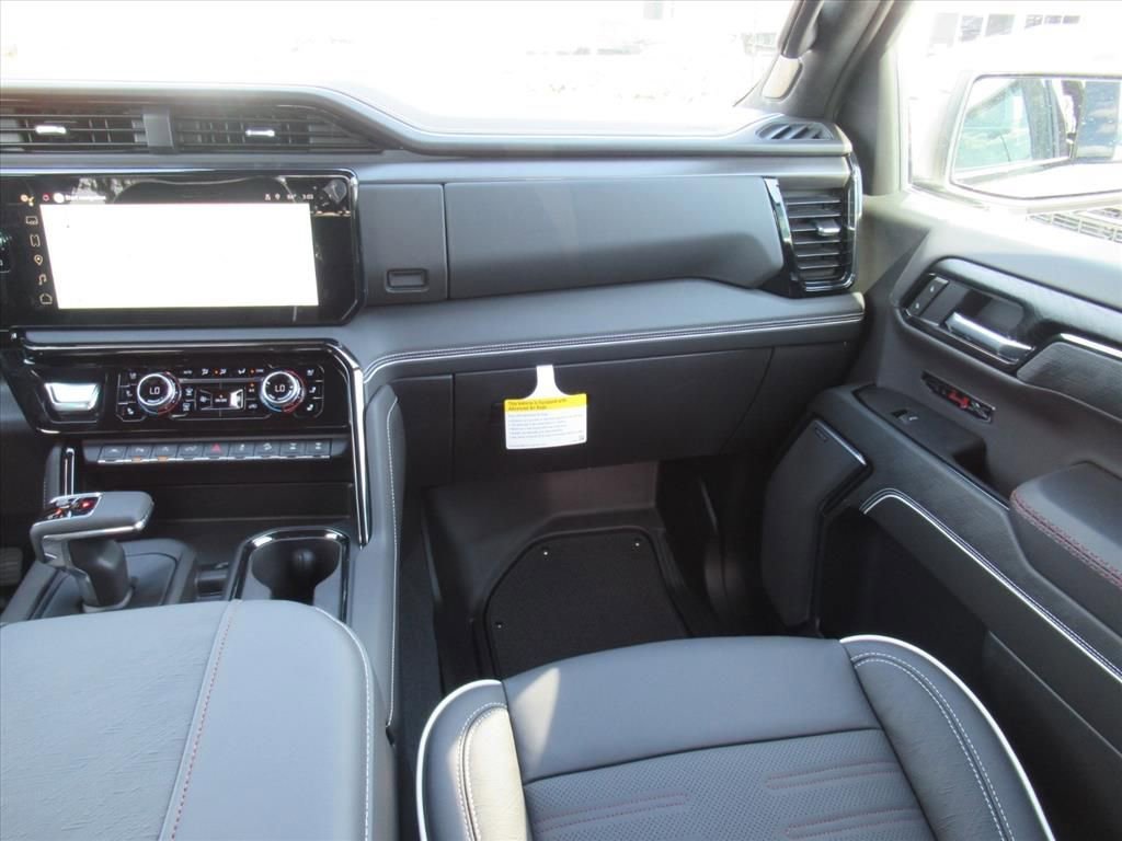 2026 GMC Sierra 1500 AT4X - Photo 13